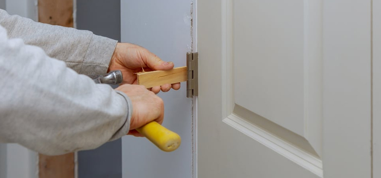 fiberglass entry door repair in Lucerne Valley